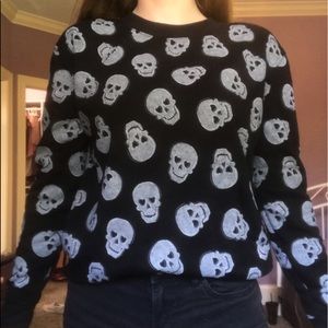 black skull crew neck